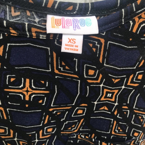 XS LuLaRoe Carly - Picture 2 of 2